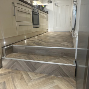 Parquet LVT on step 